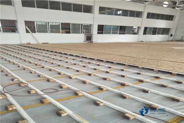 運動型木地板哪家好