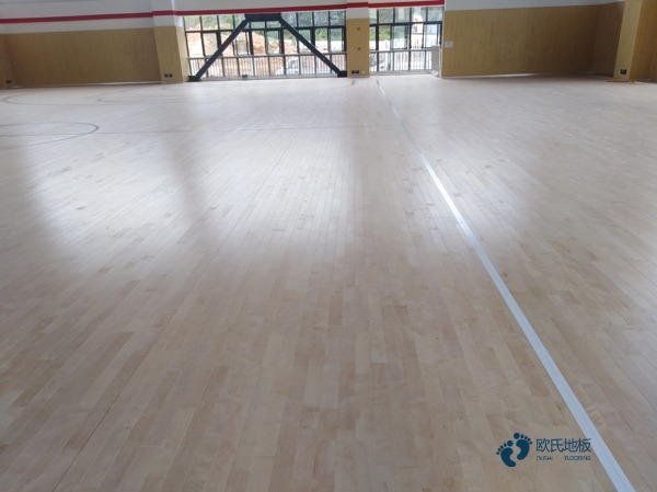 籃球木地板的優勢