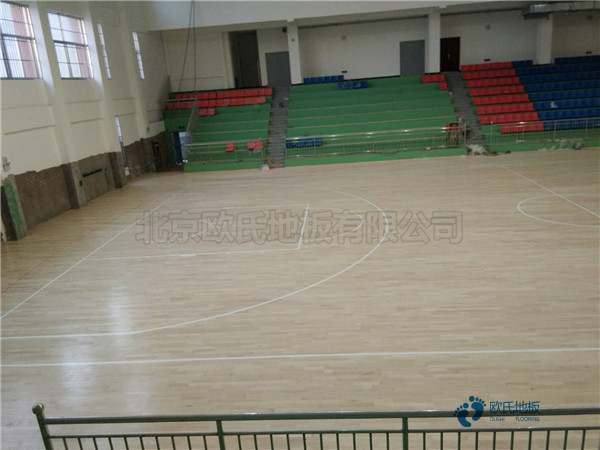 批發(fā)籃球地板廠家報價