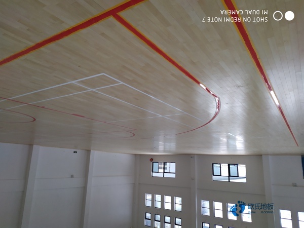 高端體育館木地板廠家報價