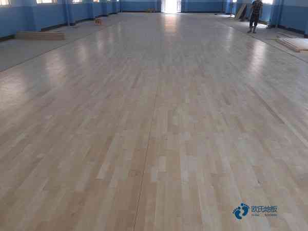 高品質體育館木地板安裝公司