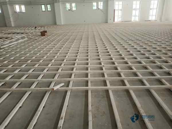 雙龍骨籃球場地板維護保養