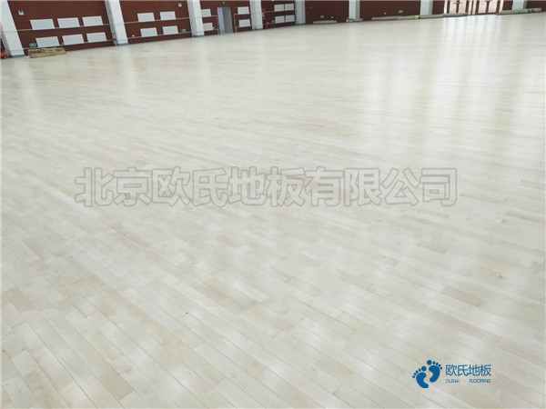 那有體育場館木地板十大品牌