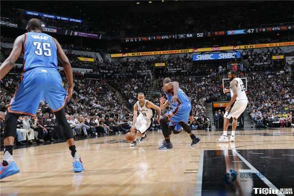 學(xué)?；@球場(chǎng)館地板防火