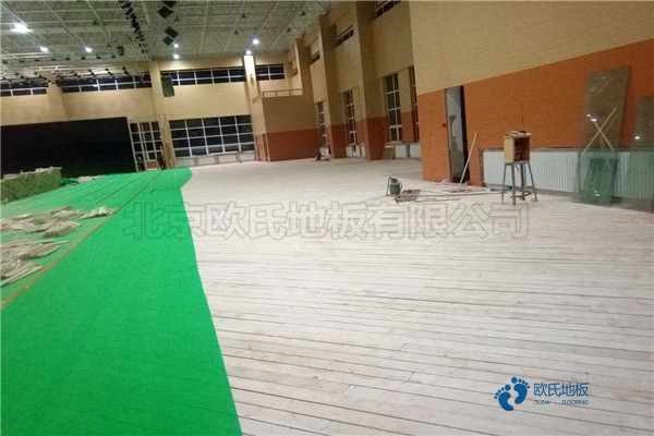 運動籃球地板報價