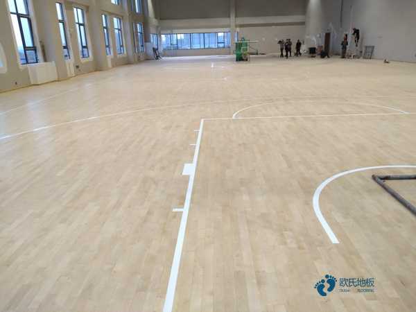 哪有運動場館地板什么牌子好