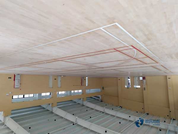 學校運動場木地板施工方案