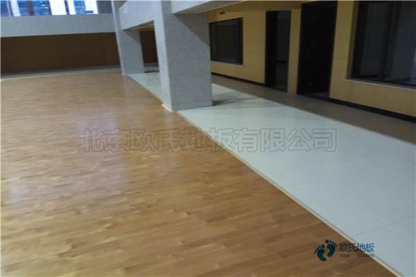 單龍骨運動場館地板環保