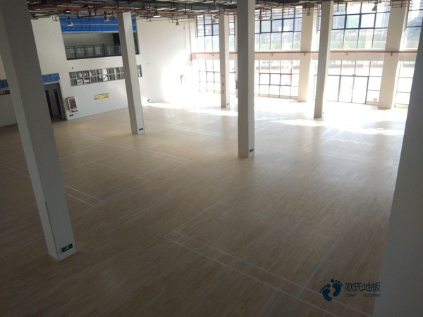 學(xué)?；@球場(chǎng)館木地板阻燃