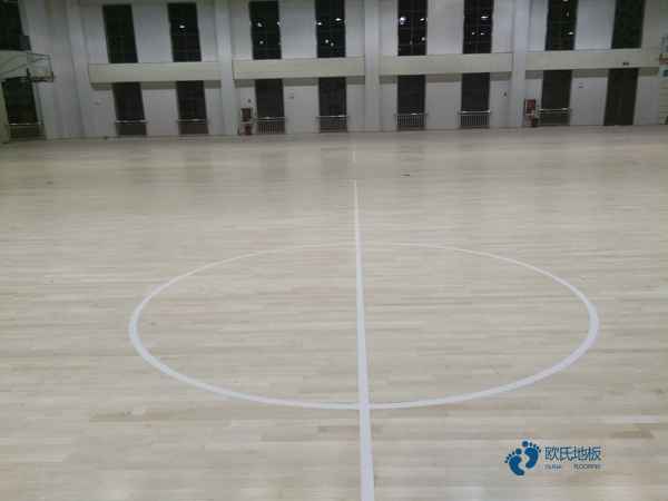 運動場館地板哪家性價比高