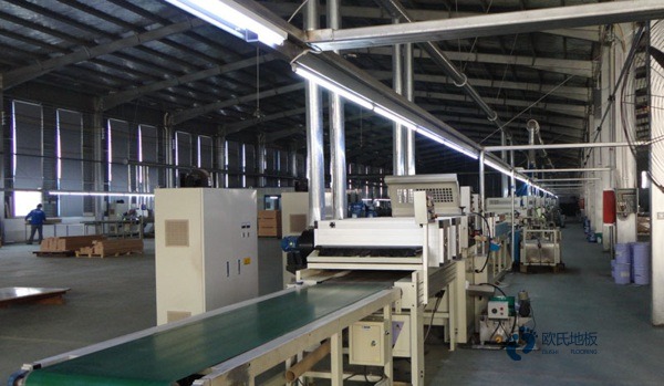 學校籃球地板選擇哪種比較好