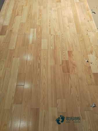 那里有體育籃球木地板價格