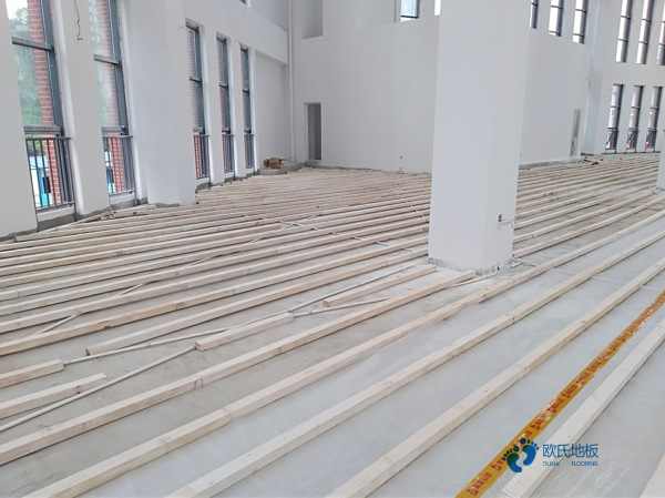 那有體育籃球木地板每平方價格