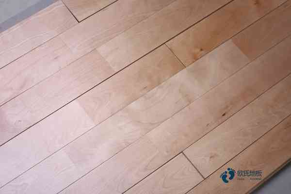 行業體育籃球木地板哪個牌子性價比高