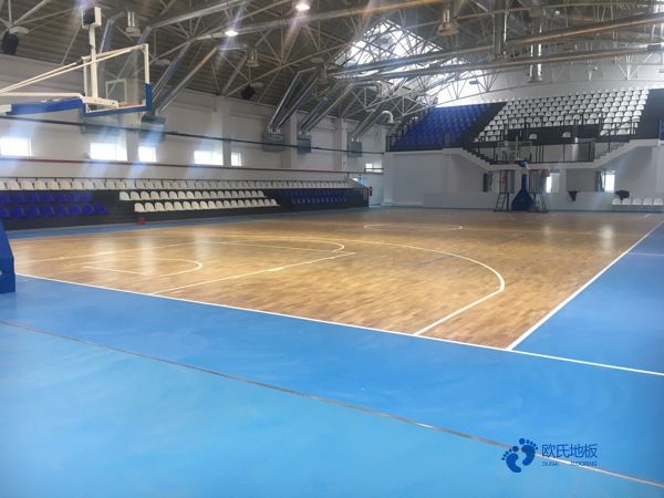 批發體育籃球木地板每平方價格