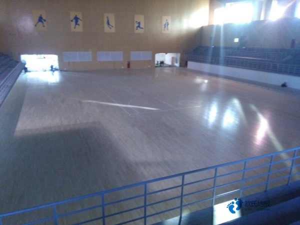 好看的體育籃球木地板價格