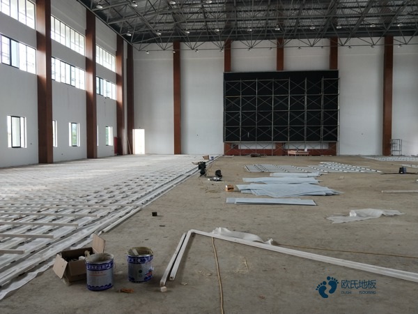 批發(fā)體育籃球木地板造價(jià)