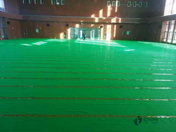 體育運(yùn)動木地板電話3