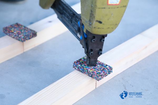 籃球運(yùn)動(dòng)木地板口碑2