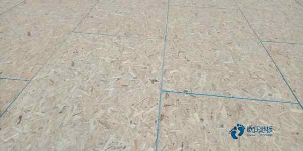 用哪種體育地板購(gòu)買(mǎi)注意事項(xiàng)