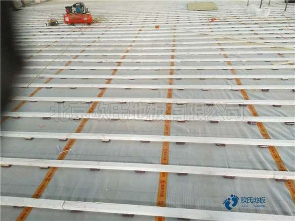 實木體育地板更便宜的多少錢一平方米