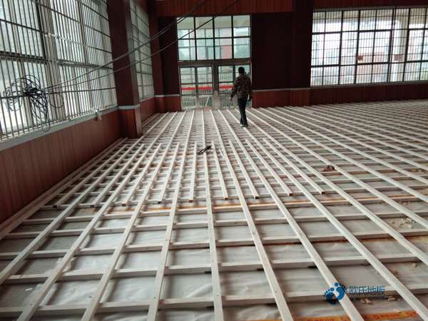 知名體育籃球木地板價格多少