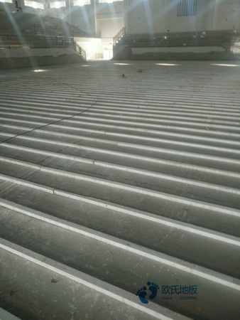 室內(nèi)運(yùn)動(dòng)木地板怎么選