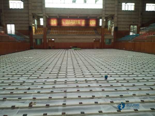 實木籃球體育地板哪個便宜