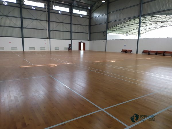 校園體育運動木地板怎么保養
