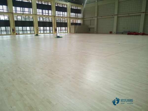 運動場木地板品牌3